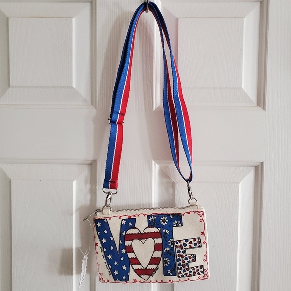 NWT BRIGHTON 2024 VOTE ELECTION DAY POUCH BAG SHOULDER CROSSBODY RED WHITE BLUE - Picture 4 of 15